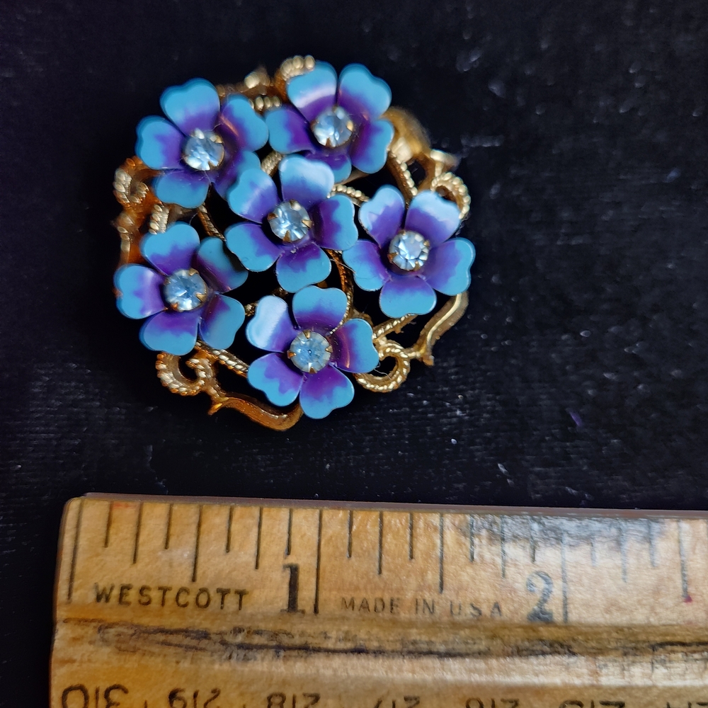 Vintage Avon 1972 Love Blossoms Convertible Necklace Brooch Pin